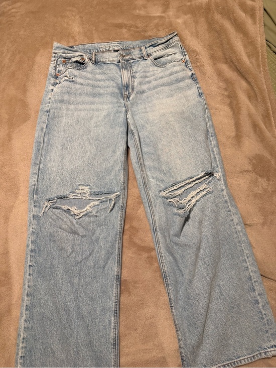 American Eagle Outfitters Denim - American Eagle Outfitters Light Blue Distressed Straight-Leg Jeans